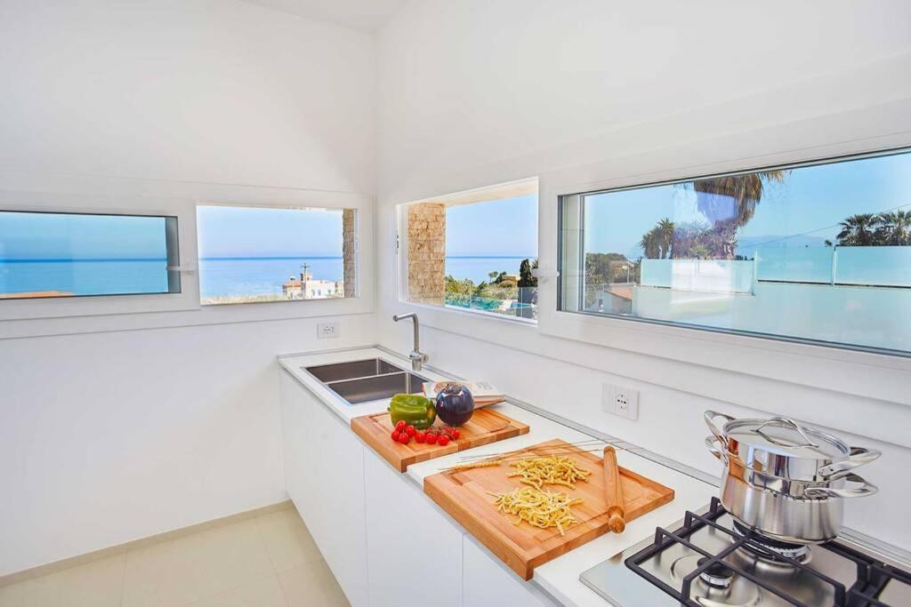 Villa Darda Con Piscina E 3 Camere Da Letto Alcamo Ngoại thất bức ảnh